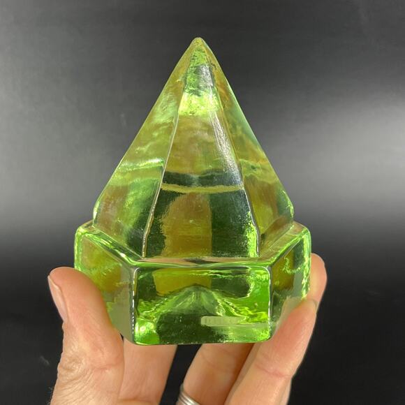 Light Green Ship Deck Glass Prism Pyramid Nautical Maritime Paperweight - Picture 7 of 9